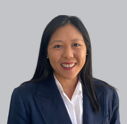 shirley yeung, senior lawyer, ivy law, solicitor, wills and estates, commercial law, corporate lawyer